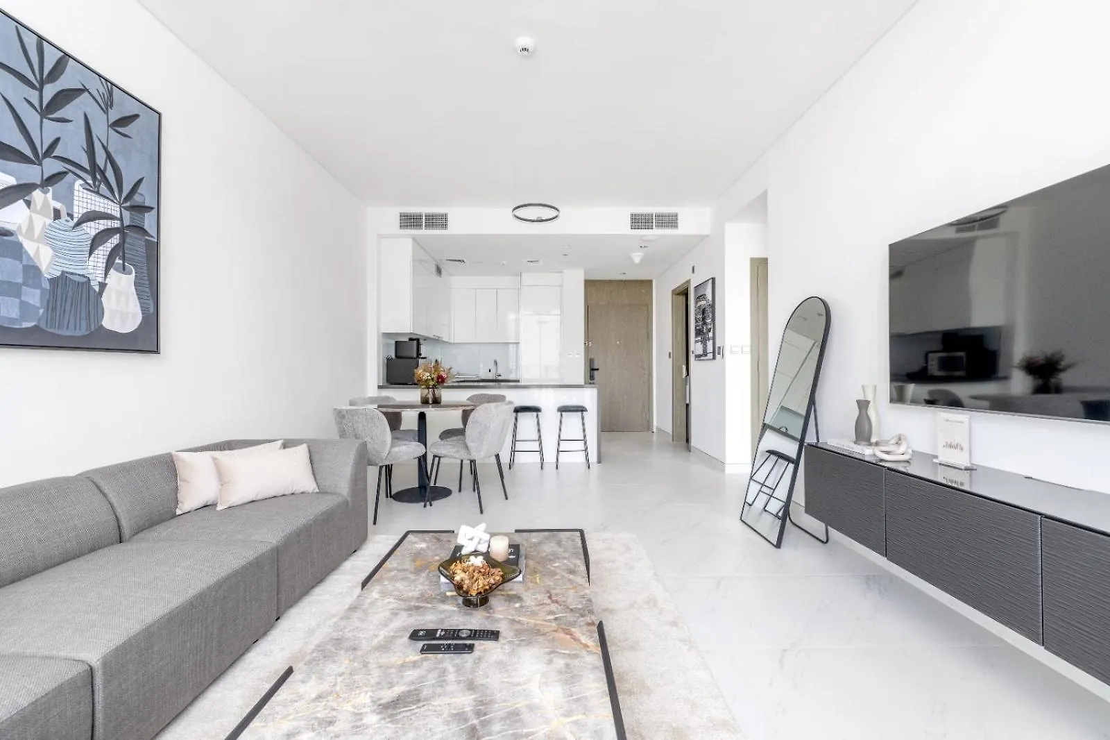 Apartment Cozy 1Br For 4 In The Lagoons! Dubai United Arab Emirates